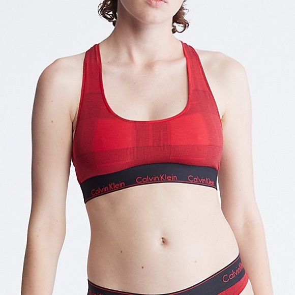 Calvin Klein Modern Cotton Unlined Bralette and Underwear Set Size: Medium - Picture 5 of 11